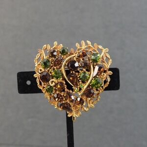 Coro Heart Brooch Pin Gold Tone Green Brown Rhinestone Filigree Statement VTG
